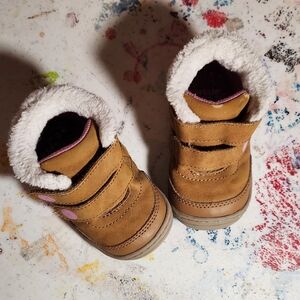 Baby girl scout 4 surprise booties